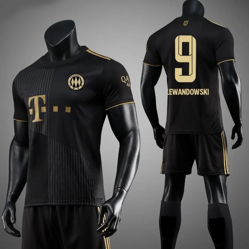 Summer 2025 Football Set Bayern Away Black Gold No. 25 Muller Game Training Suit Children's Custom Sports Breathable Jersey
