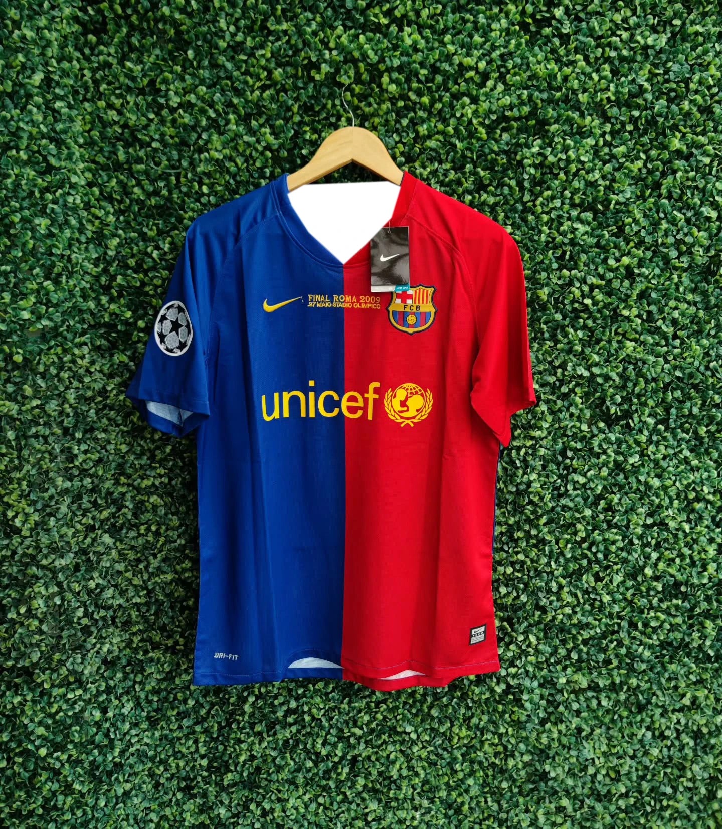 2025 Summer Physical New Retro Jersey Barcelona FC Men's T-shirt Short-sleeved Children's Sports Casual Breathable Football Shirt