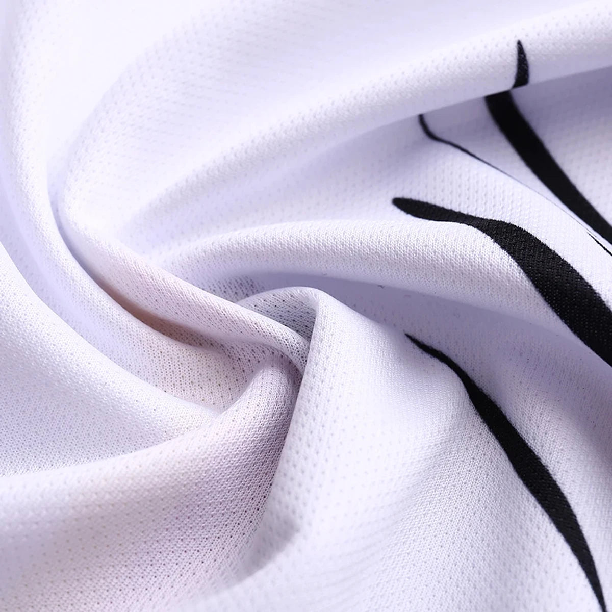 2025-26 Men's Wolfsburg Short Sleeve Home Football Shirt Youth Kids Training Soccer Uniform